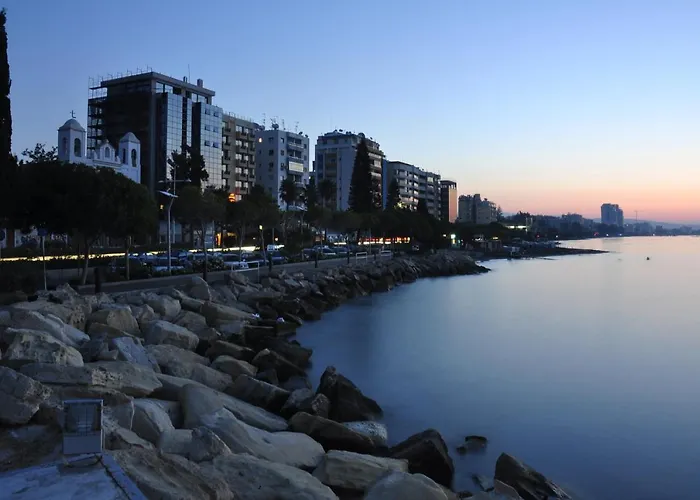 Nefeli Sea Side, Boutique *