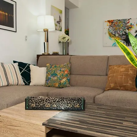 Nefeli Sea Side, Boutique Apartment Limassol