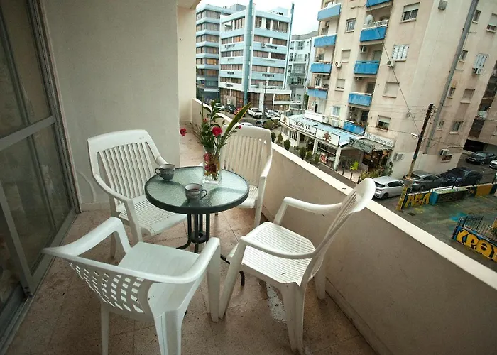 Nefeli Sea Side, Boutique Lemesos