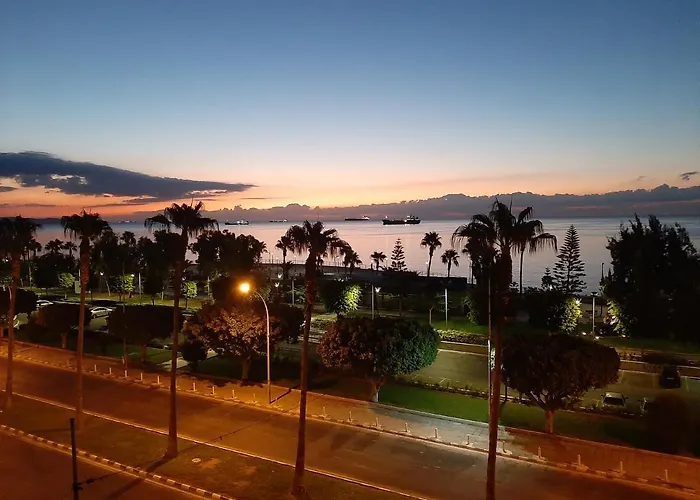 Lägenhet Nefeli Sea Side, Boutique Limassol