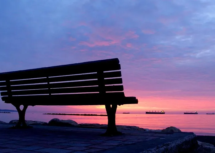 Lägenhet Nefeli Sea Side, Boutique Limassol